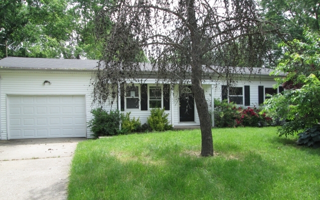 2 Matchlock Dr, Saint Peters, MO 63376 