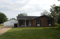 724 Aldergate St, Farmington, MO 63640 