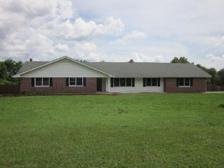 501 Dilworth Rd, Lebanon, MO 65536 