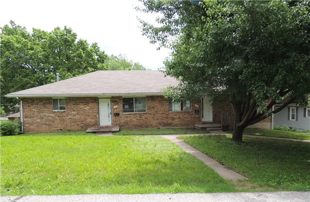 131-133 S Cresent Ave, Independence, MO 64053 