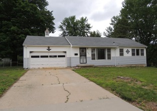 11310 E 67th Ter, Raytown, MO 64133 