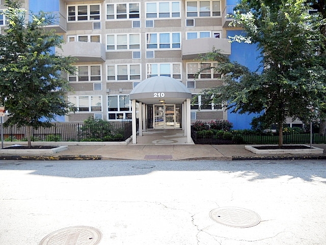 210 N 17th St Unit 1112, Saint Louis, MO 63103 