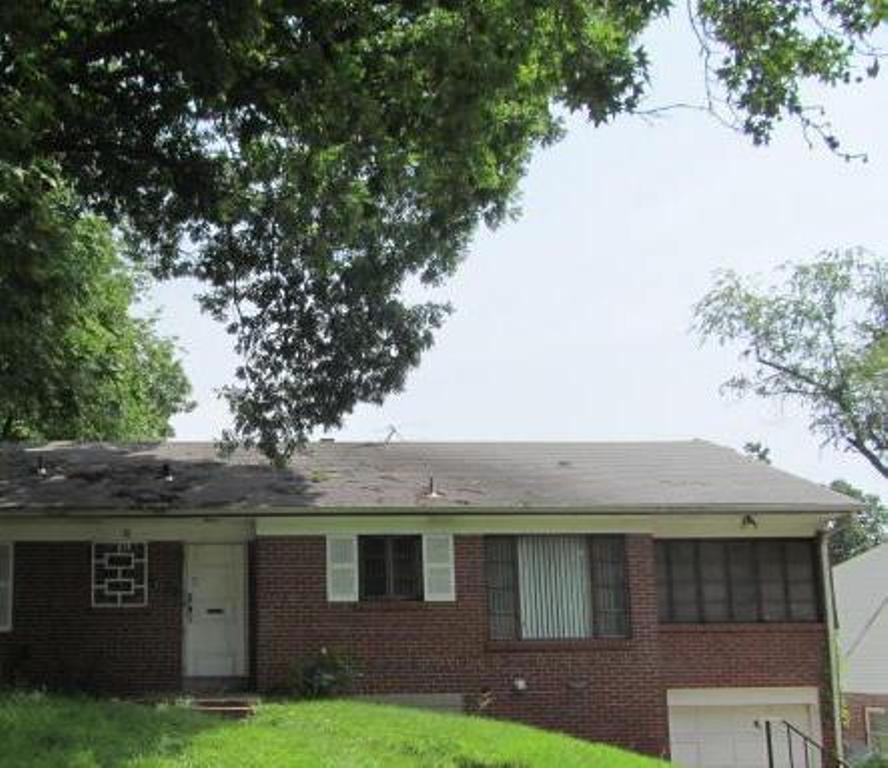 6911 Florian Avenue, St Louis, MO 63121 