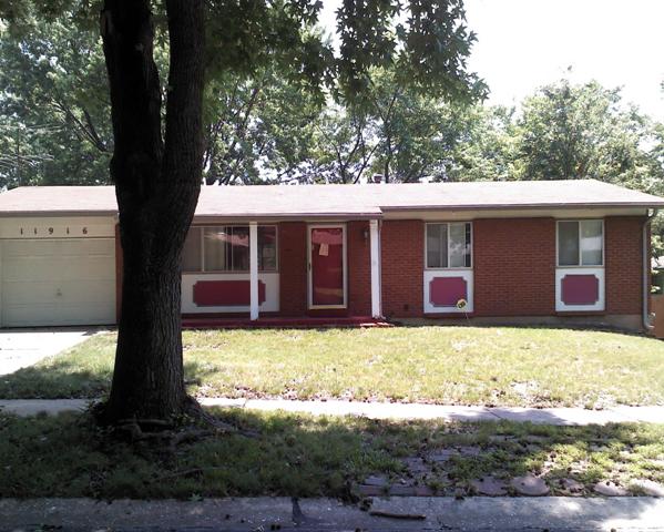 11916 San Andres Drive, Saint Louis, MO 63138 