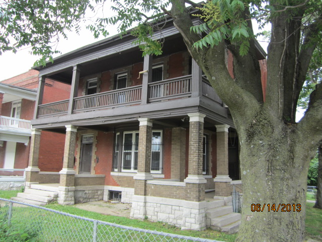 723 Prospect Ave, Kansas City, MO 64124 