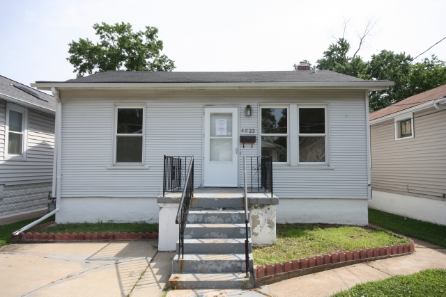 4633 Tiemann Ave, Saint Louis, MO 63123 