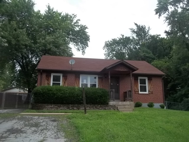10537 Oak Ave, Saint Louis, MO 63114 