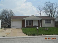 2426 Bolt0n Street, Saint Charles, MO 63301 