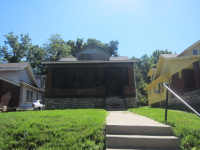 5325 Euclid Ave, Kansas City, MO 64130 