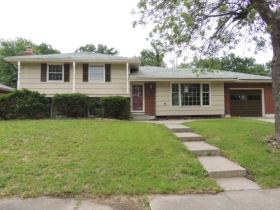 9405 White Ave, Kansas City, MO 64138 