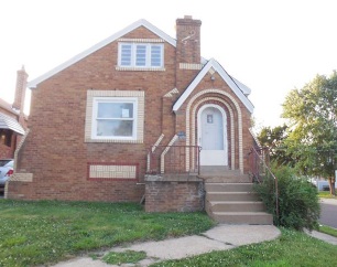 6401 East Ct, Saint Louis, MO 63116 