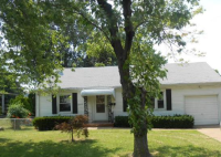 8277 Morganford Rd, Saint Louis, MO 63123 