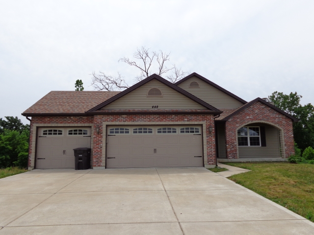 448 Meadow Spring Dr, Troy, MO 63379 