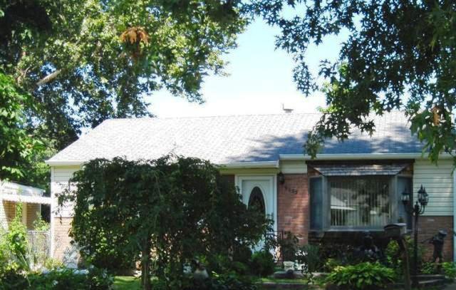 9605 De Porres Lane, Saint Louis, MO 63114 