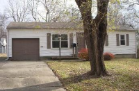 9409 Stark Ave, Kansas City, MO 64138 