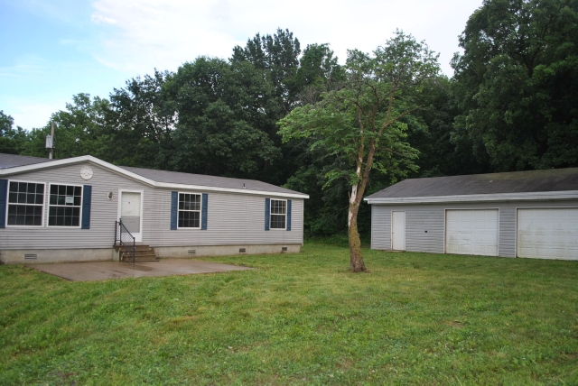 6080 Possum Holler Rd SE, Agency, MO 64401 