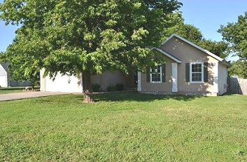 3844 S Sunrise Ave, Springfield, MO 65807 