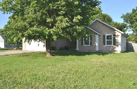 3844 S Sunrise Ave, Springfield, MO 65807 
