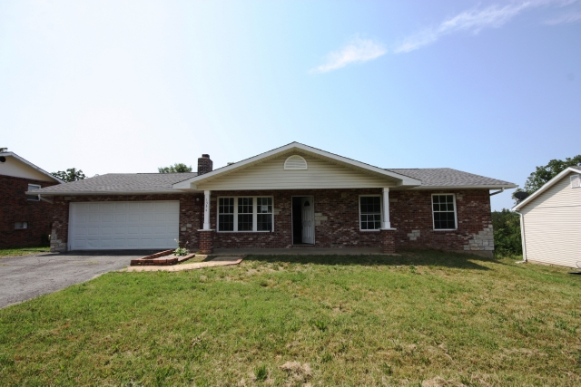 1534 Berry Dairy Rd, De Soto, MO 63020 