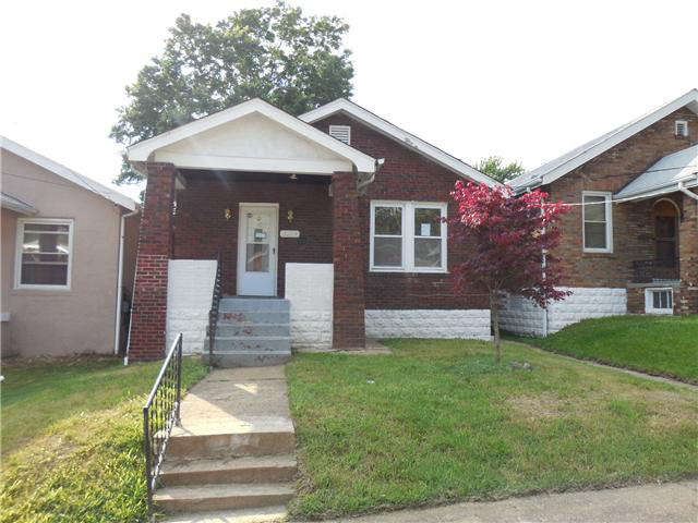 3509 Central Pl, Saint Louis, MO 63121 