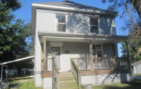 812 Garfield Ave, Moberly, MO 65270 