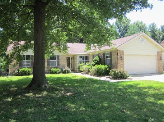 52 Shadowridge Dr, Saint Peters, MO 63376 