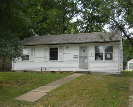 5609 E 101st St, Kansas City, MO 64137 