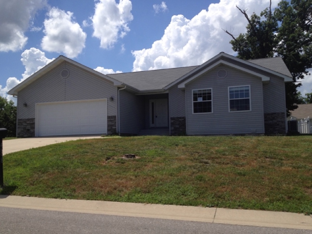 4698 Inlet Ln, Osage Beach, MO 65065 