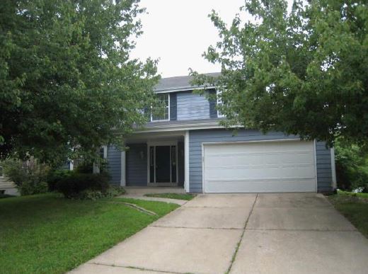 17 Connemara Rd, Saint Peters, MO 63376 