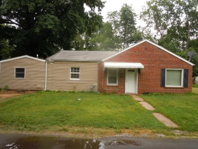 5 Charlotte, Florissant, MO 63031 