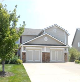626 SW Shadow Glen Ct, Blue Springs, MO 64015 