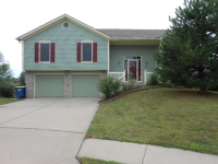 509 Taylor Dr, Liberty, MO 64068 