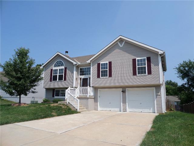 13721 Lowell Ave, Grandview, MO 64030 