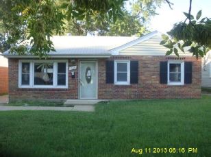 11011 St Ambrose Ln, St Ann, MO 63074 