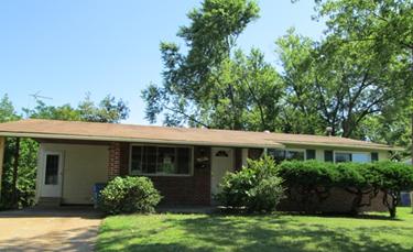 945 Central Parkway, Florissant, MO 63031 