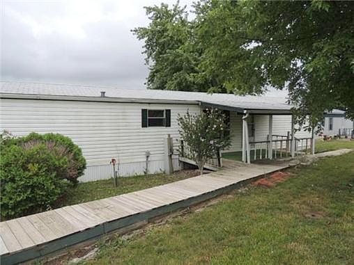 Lavista Drive, Polo, MO 64671 