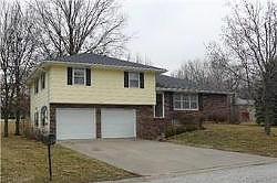 Ruby St, Carrollton, MO 64633 