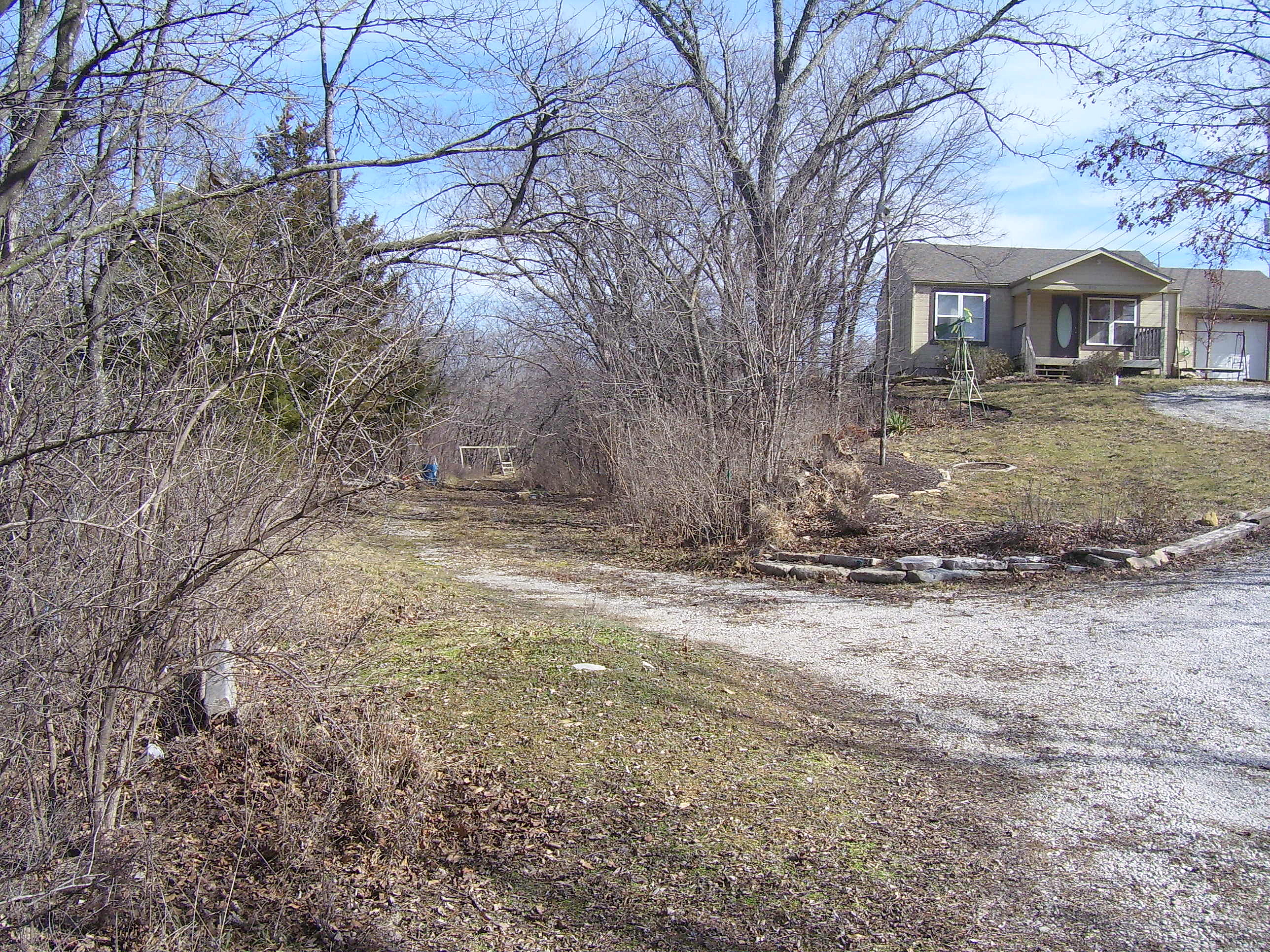 Se Sunnyside School Road, Blue Springs, MO 64014 