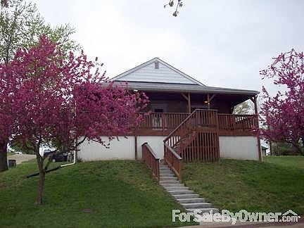 8Th, De Soto, MO 63020 