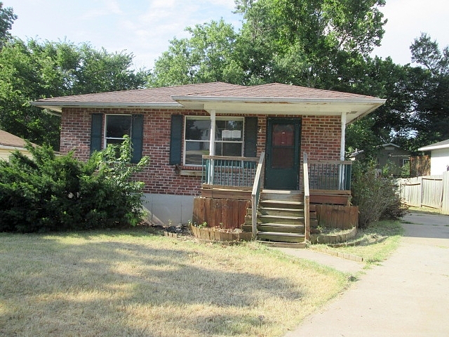 East 43Rd Street, Joplin, MO 64804 