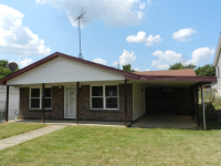 718 S 3rd Street, De Soto, MO 63020 