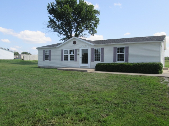 5710 W Choctaw Ln, Joplin, MO 64801 