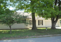 601 Marion Ln, Lexington, MO 64067 