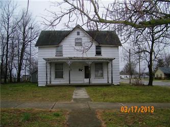 185 N Jackson, Lebanon, MO 65536 
