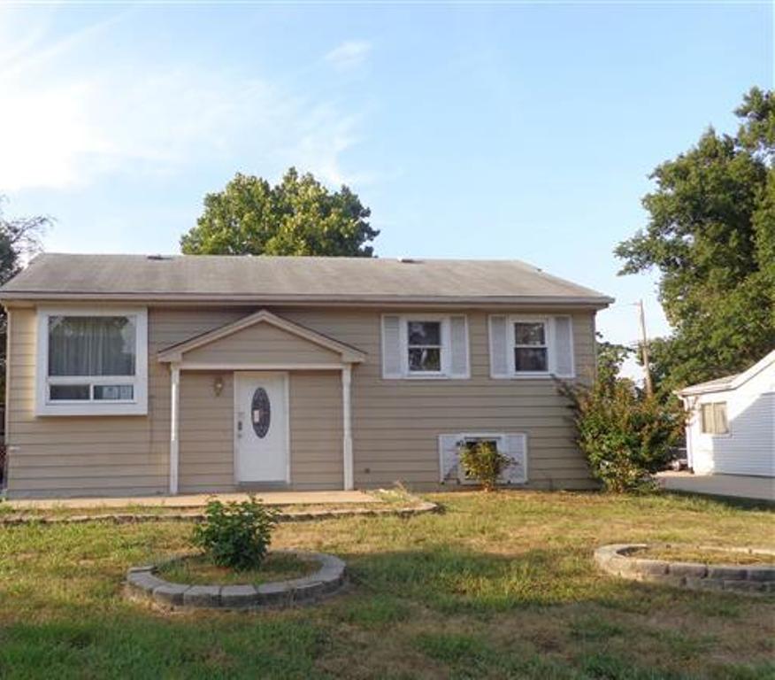 257 Dart Ln, Fenton, MO 63026 