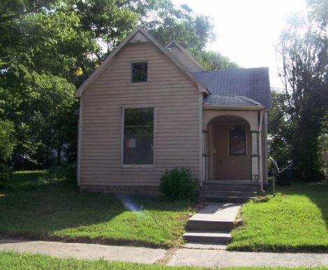 1319 S Kentucky Ave, Sedalia, MO 65301 