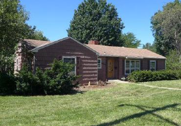 5126 Sterling Ave, Raytown, MO 64133 