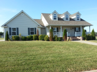 525 Braning Dr, Farmington, MO 63640 