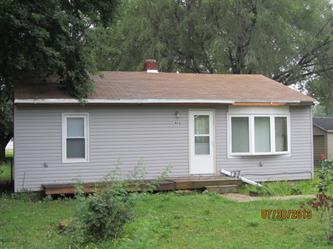 402 W Walter Ln, St Joseph, MO 64504 