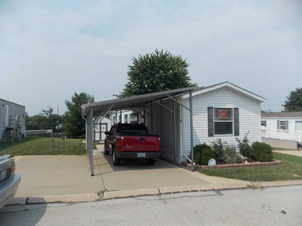 9 Ray Dr, O Fallon, MO 63366 